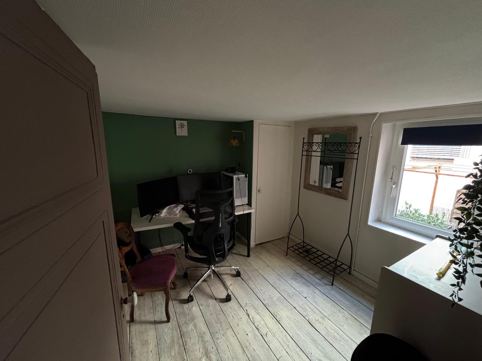 Photo 9