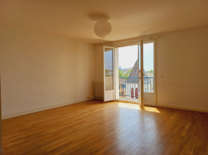 Appartement en Location à Villeurbanne / 3 pièces 70m2