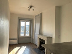 Appartement en Vente à Lyon / 2 pièces 34m2